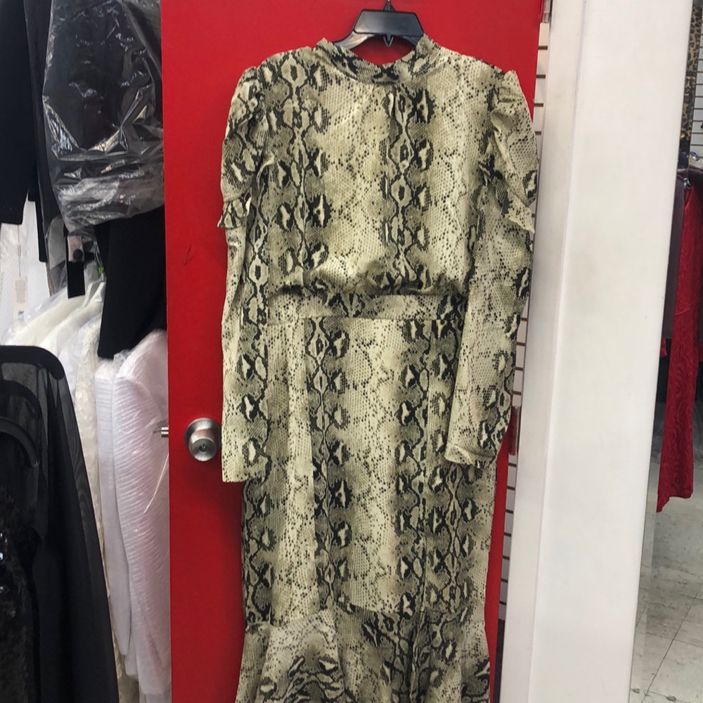 Awesome looking animal print
